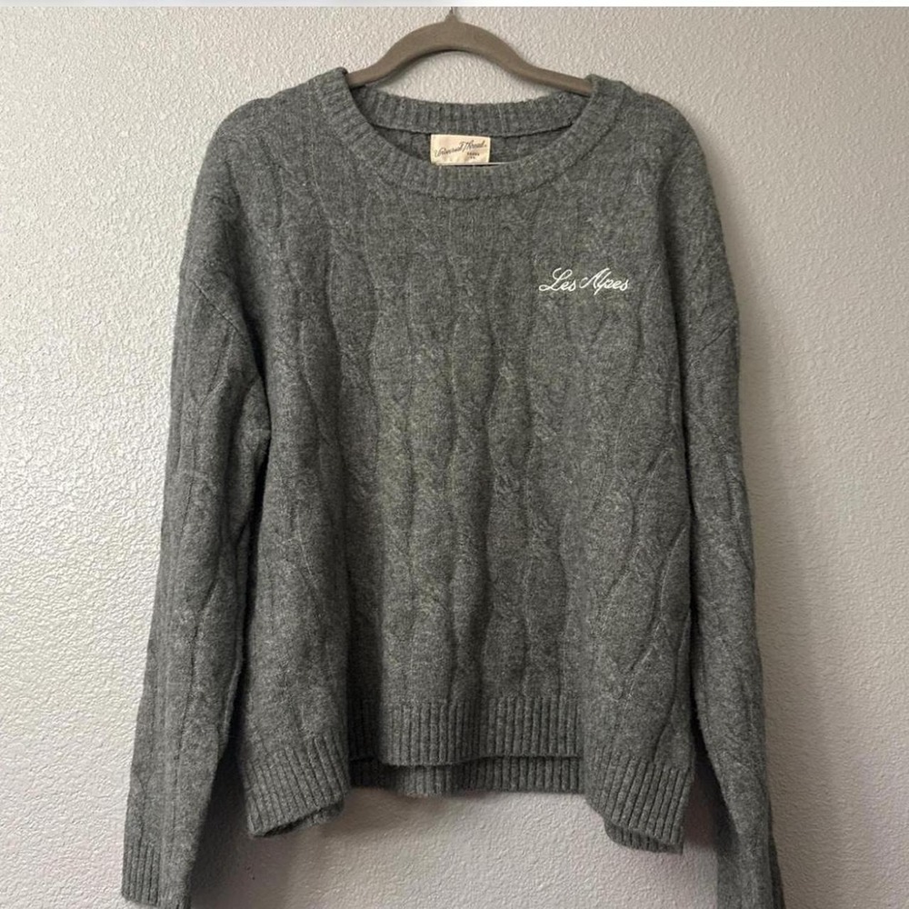 Universal Thread Women's Long Sleeve Cozy Alpine Knit Bouclé Crewneck Pullover